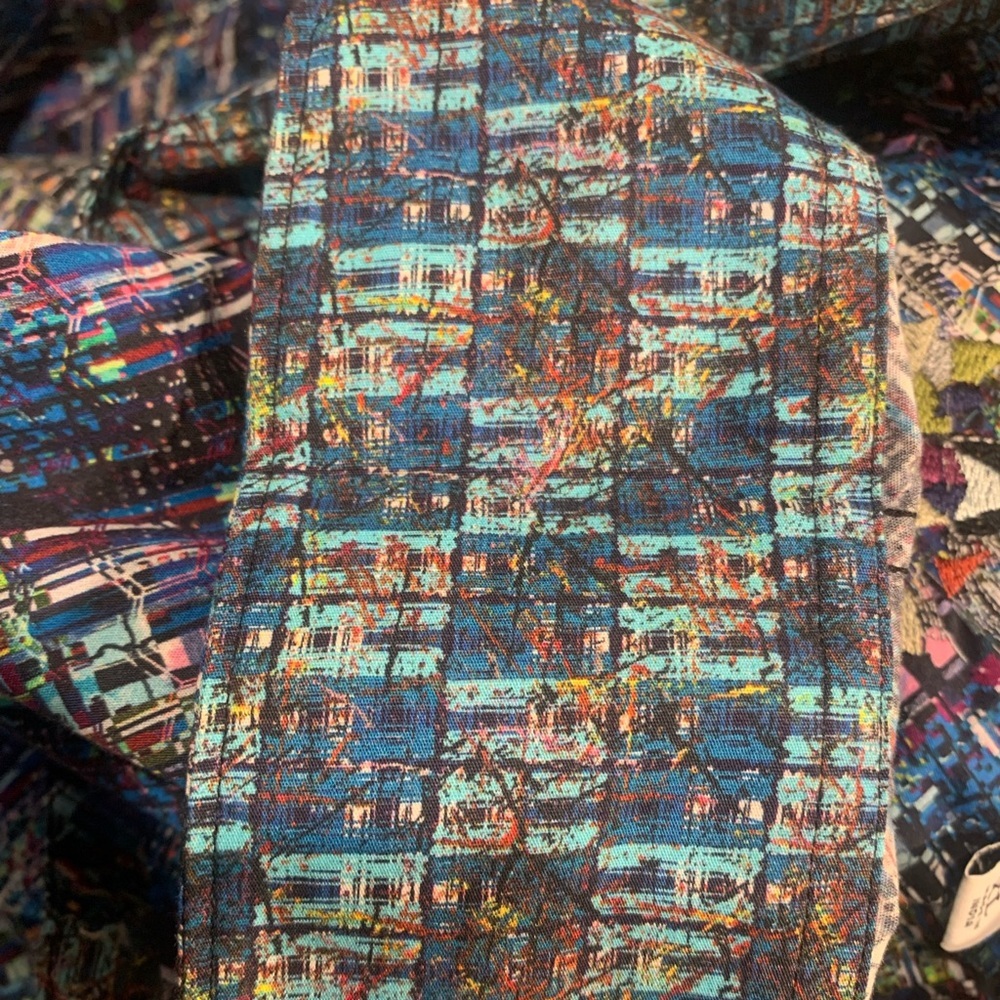 Robert Graham - Picture 3 of 4